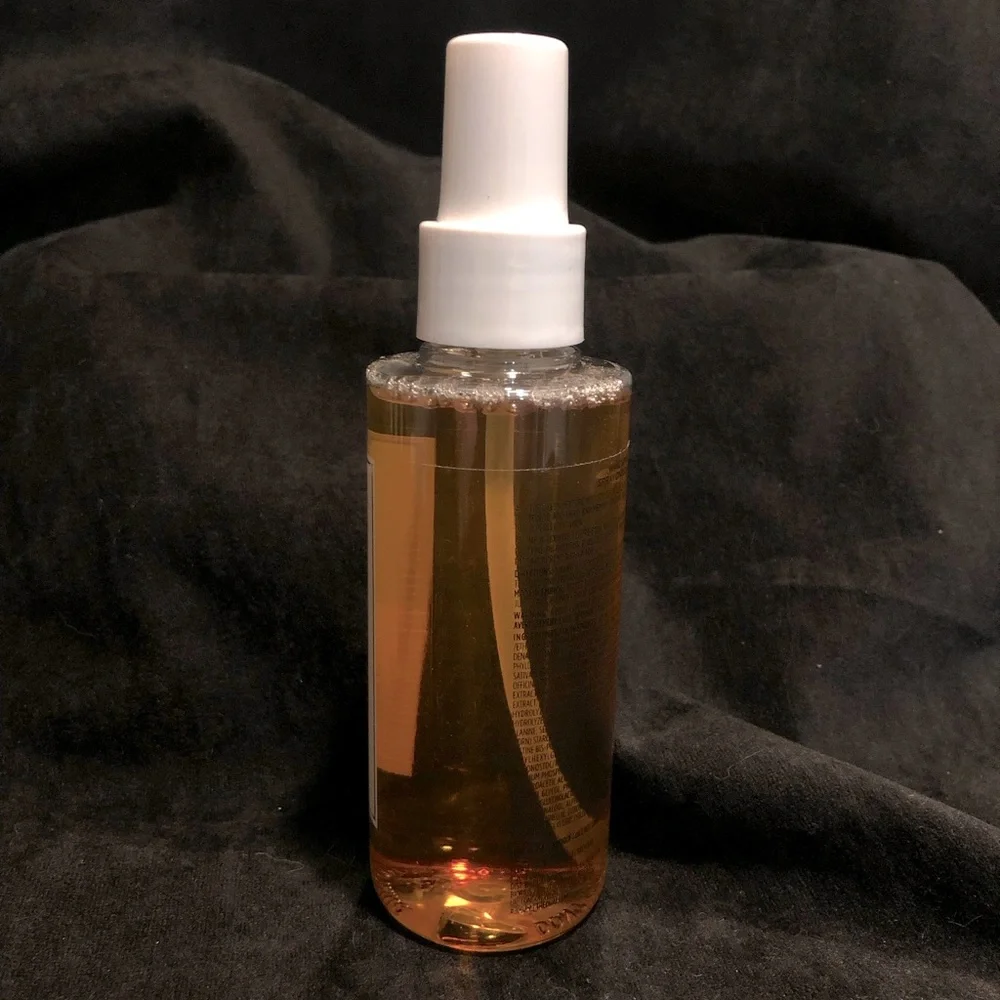 New Ouai Wave Spray 4.9oz/145mil
